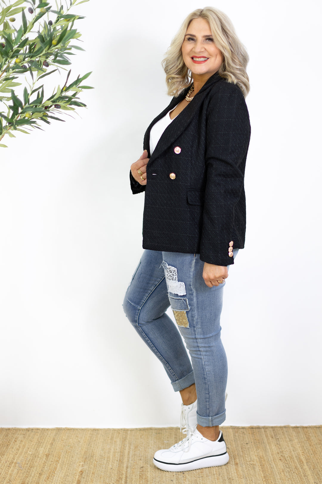 Sara Textured Blazer | Black