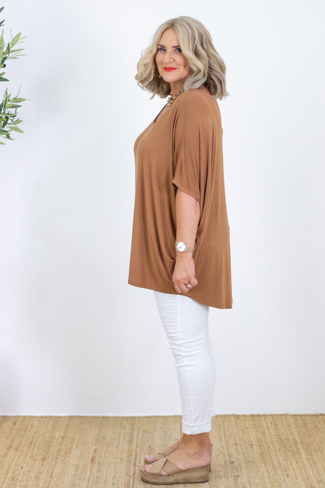 Armeni Batwing T Shirt | Tan