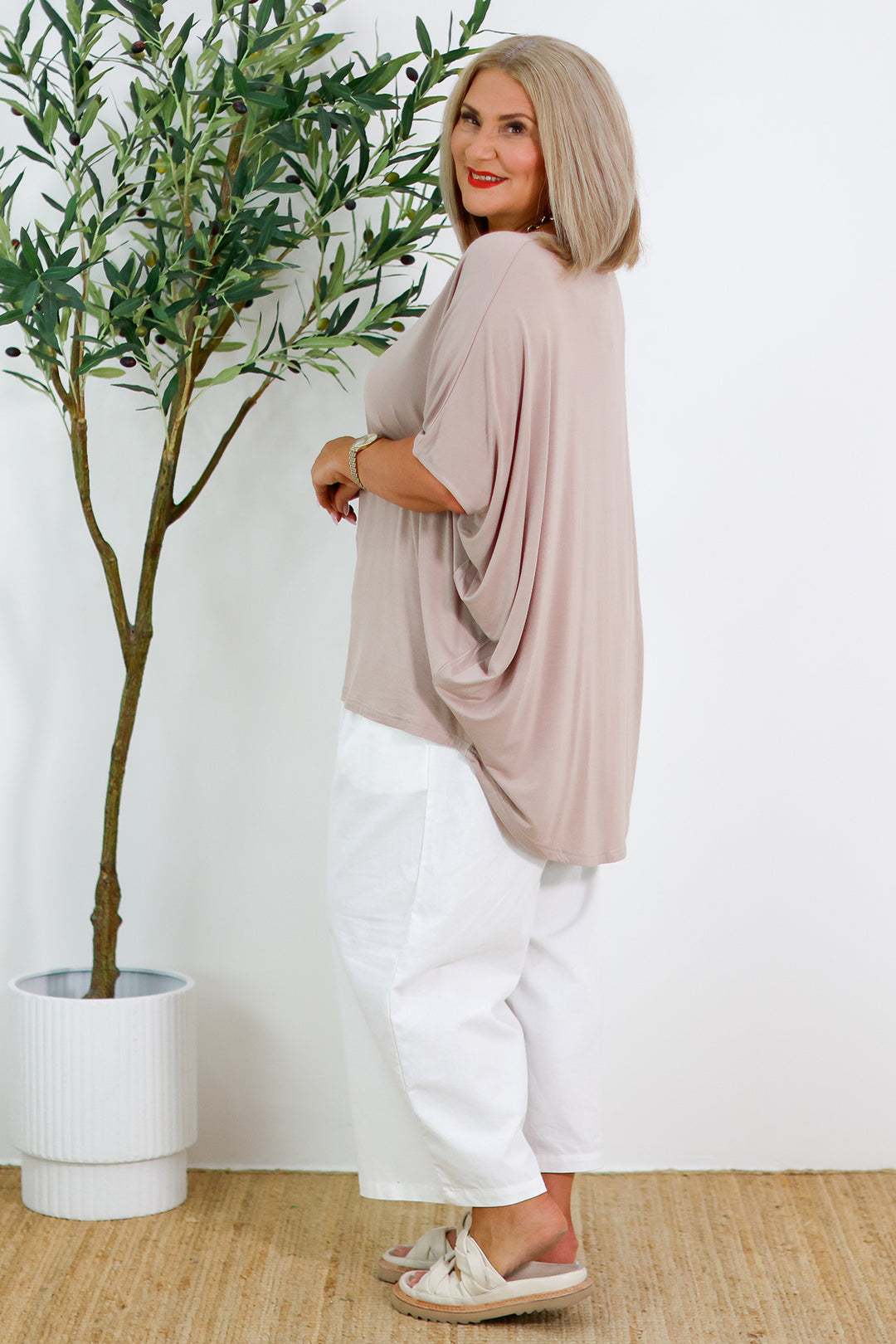 Armeni Batwing T Shirt | TAUPE