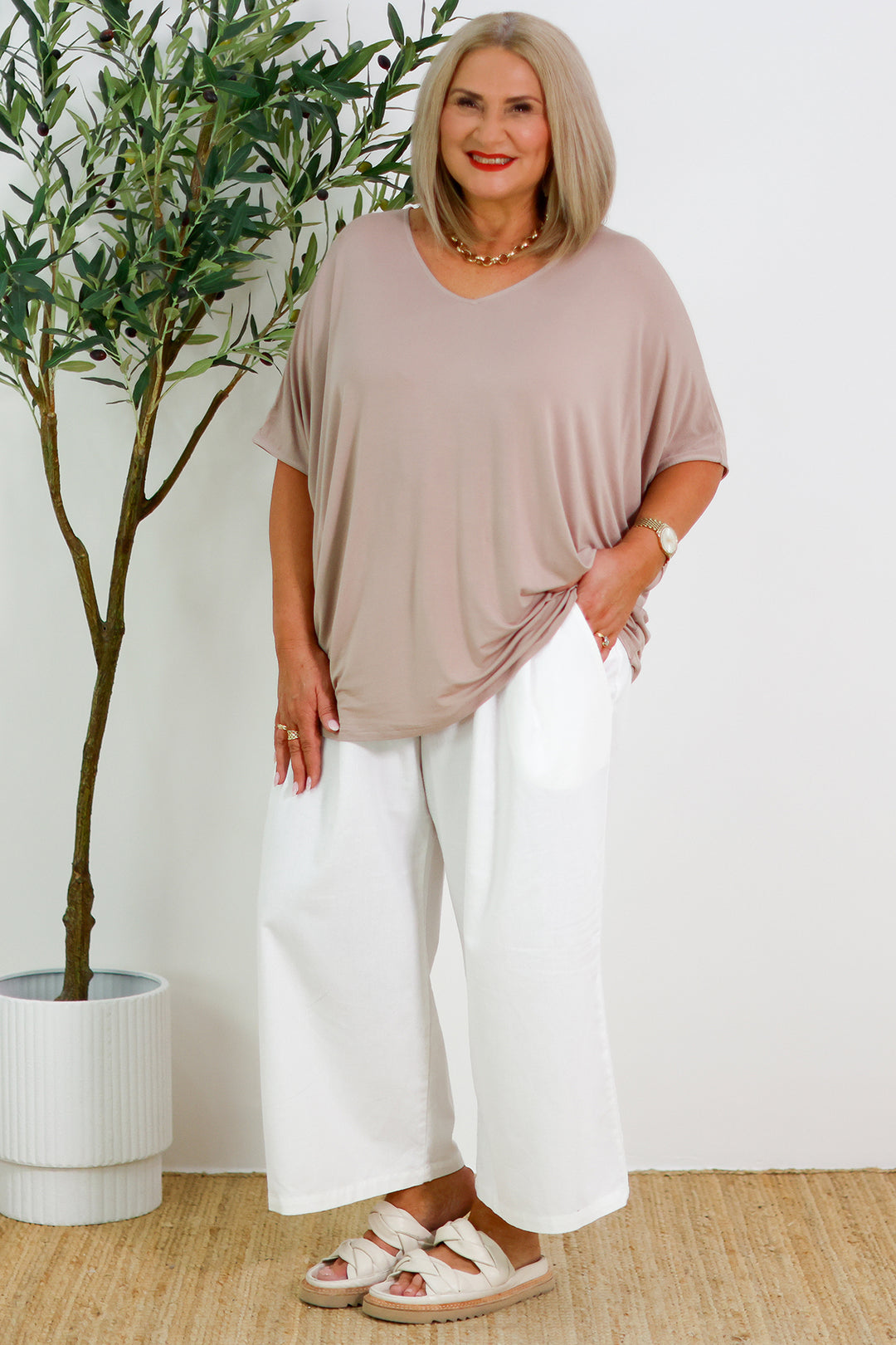 Armeni Batwing T Shirt | TAUPE