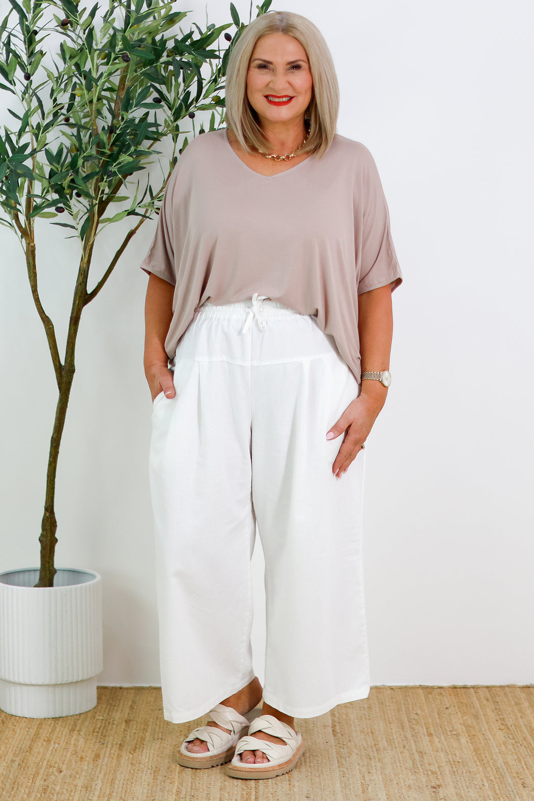 Armeni Batwing T Shirt | TAUPE