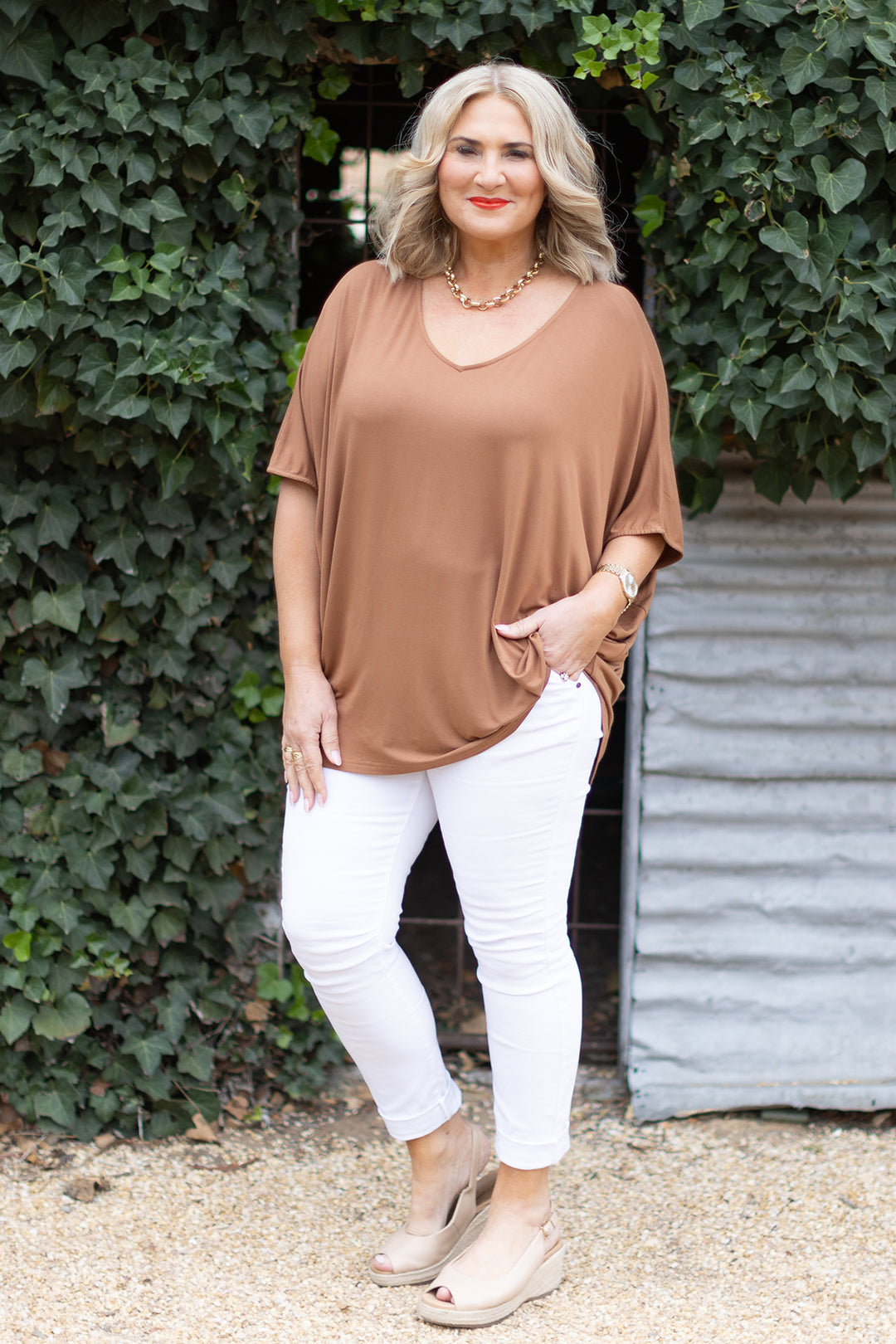 Armeni Batwing T Shirt | Tan