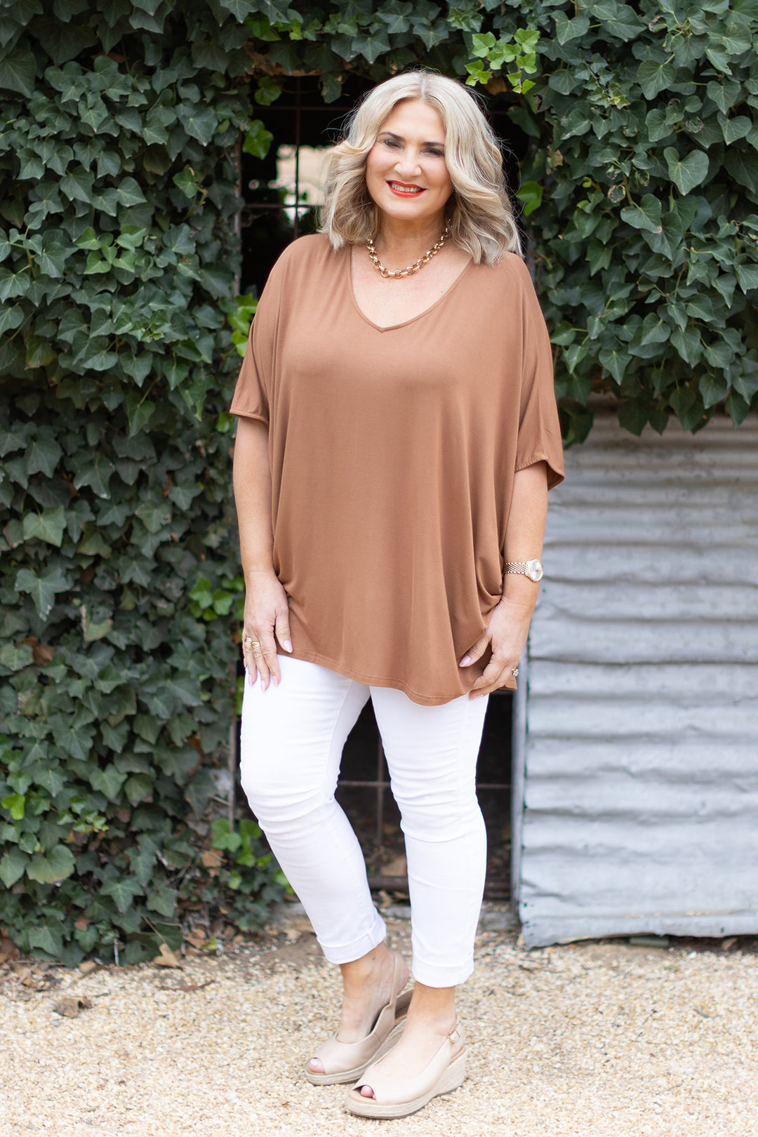 Armeni Batwing T Shirt | Tan