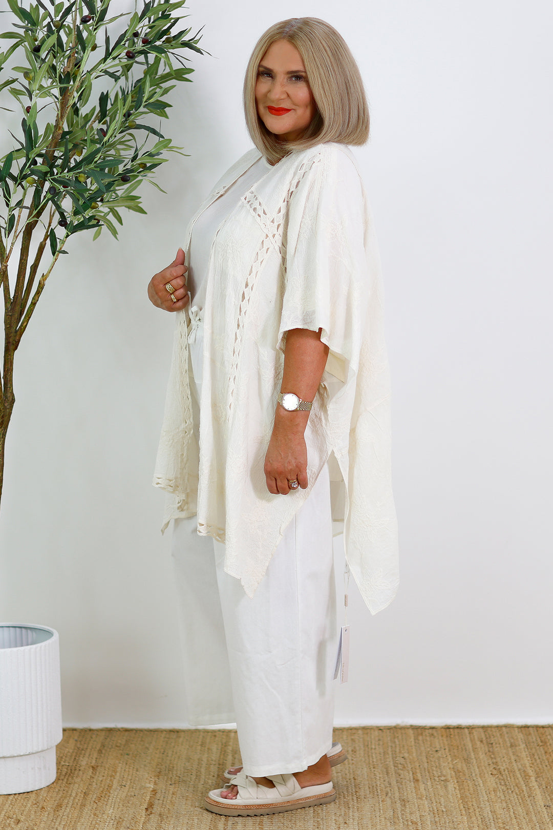 Scandi Cape | Cream